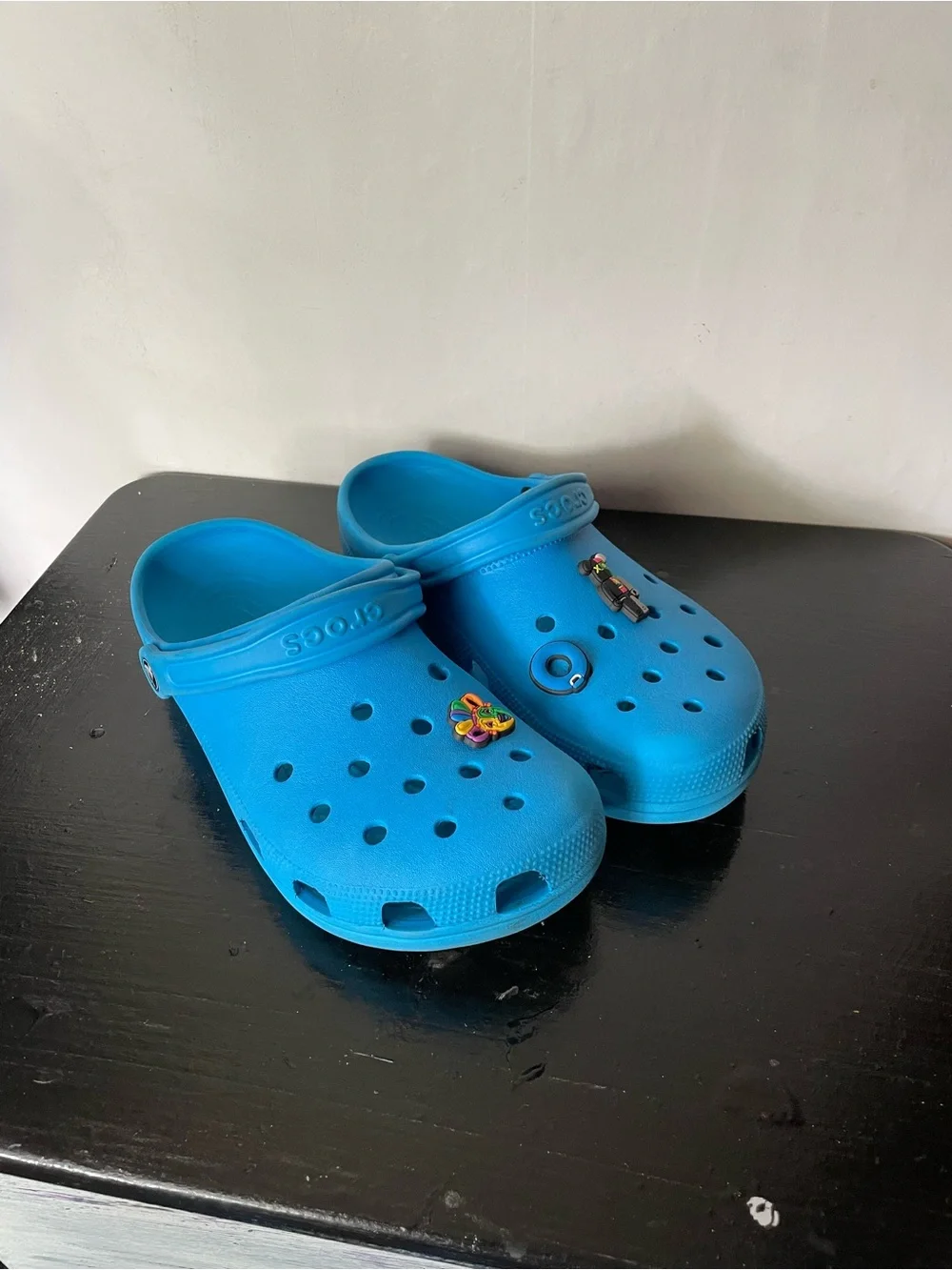 CROCS up sale